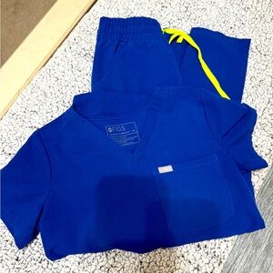 Figs Electric Blue Scrub Set